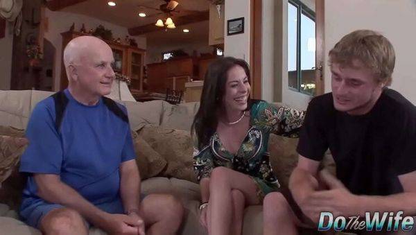 Kara Peters Fucks Two Dicks While Husband Looks On - veryfreeporn.com on v0d.com