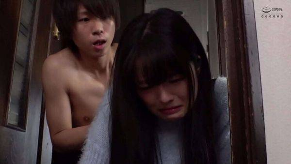 Asian Siblings Hookup in Bedroom - porntry.com - Japan on v0d.com