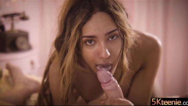 Raw College Sex with Luna Black - Petite Teen Yeri Blue Screams in Hardcore Action - xxxfiles.com on v0d.com