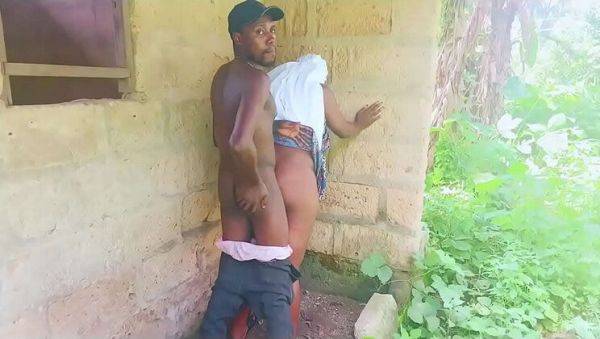 African BBW Fucked by Stepbrother in Public - veryfreeporn.com on v0d.com