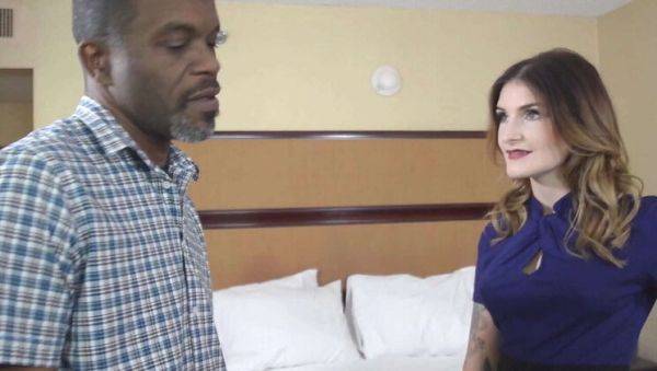 Adreena Winters Takes Richard Mann's Big Cock - veryfreeporn.com on v0d.com