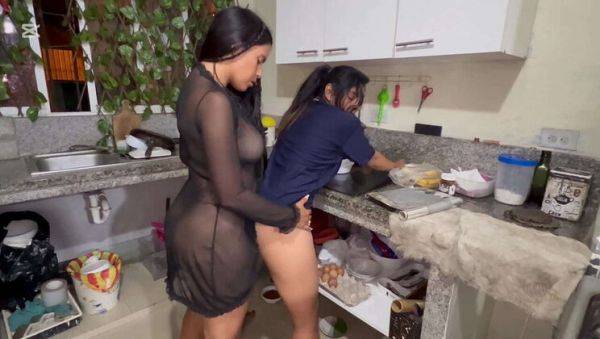 Lesbian Stepmom and Stepdaughter Kitchen Sex - porntry.com - Mexico - Britain - Usa - Spain - Germany - Canada on v0d.com