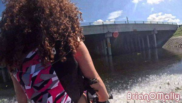 Willow Ryder's Big Bubble Butt Rides My Huge Dick on a Jet-Ski - xxxfiles.com on v0d.com