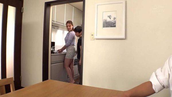Stepaunt's Erotic Blowjob Turns Me On - porntry.com - Japan on v0d.com