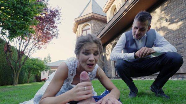 Thin beauty fucks on her wedding day with another man - hellporno.com on v0d.com
