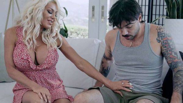 Busty Blonde Teacher Gives Me a Blowjob in Class - porntry.com on v0d.com