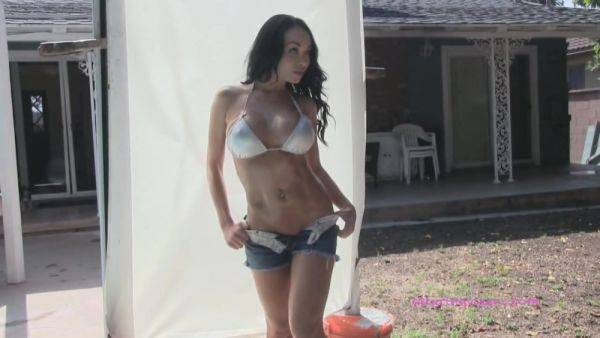 Bikini Babe - Alluringvixens - hotmovs.com on v0d.com