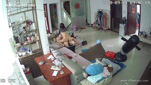 Hackers use the camera to remote monitoring of a lover's home life.609 - txxx.com - China on v0d.com