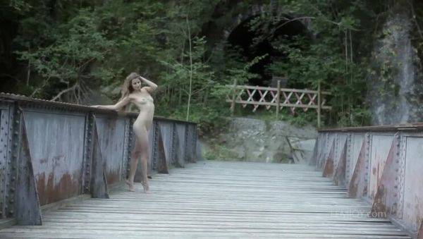 Nature's Goddess: Lena S. in Solo Play - veryfreeporn.com on v0d.com