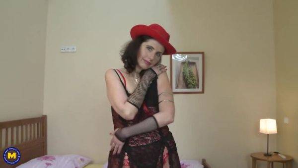 Mature brunette housewife in lingerie pleasures her hairy pussy with toys - Darlena - veryfreeporn.com on v0d.com