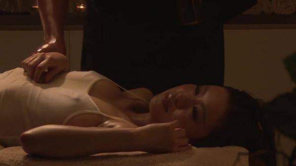 Aphrodisiac Japanese Oil Massage Squirting Orgasm - upornia.com - Japan on v0d.com