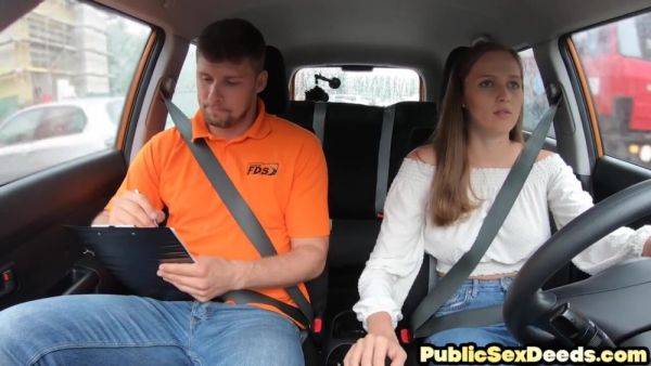 Petite driving student cunt stretched - txxx.com on v0d.com