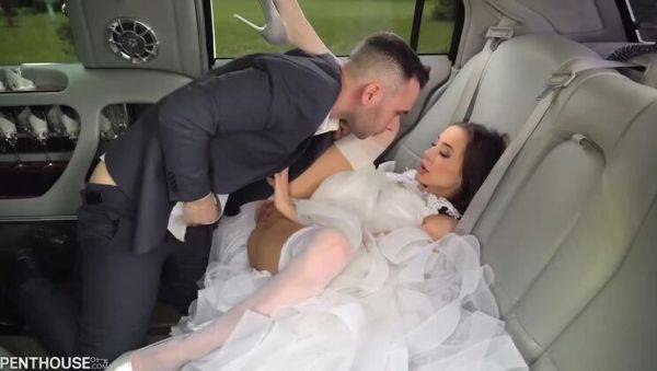 Brunette's Pre-Wedding Fetishes - veryfreeporn.com on v0d.com