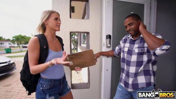 Blonde Interracial Encounter: Brickzilla's Deep Throat - porntry.com on v0d.com