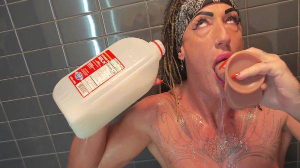 I Fuck Bathed In Milk (full Video In Xvideos Red) 5 Min - Dana X Muscles And Mike Bigcock - upornia.com on v0d.com