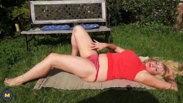 British housewife getting frisky outside by herself - porntry.com - Britain on v0d.com