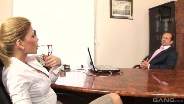 Brooklyn Lee: Boss's Desk Domination with a Big Cock - xxxfiles.com on v0d.com