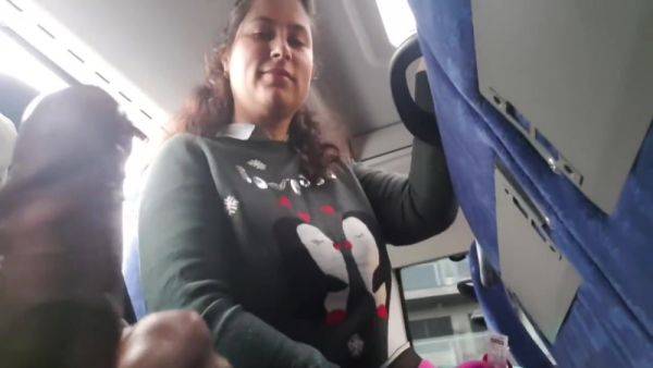 Seduces Milf To Suck&jerk His Dick In Bus 10 Min - hotmovs.com on v0d.com