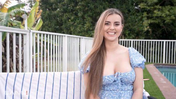 Jessie Rogers - Does Anal With Two Hung Studs [fullhd 1080p] - videomanysex.com on v0d.com