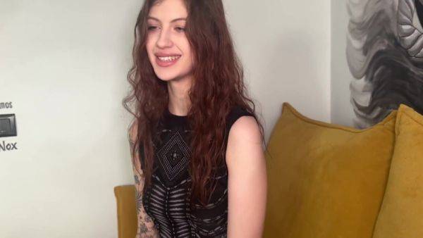 Teen 18+ Babysitter Was Late For Work For Which She Was Fucking In A Tight Pussy - videomanysex.com - Russia on v0d.com