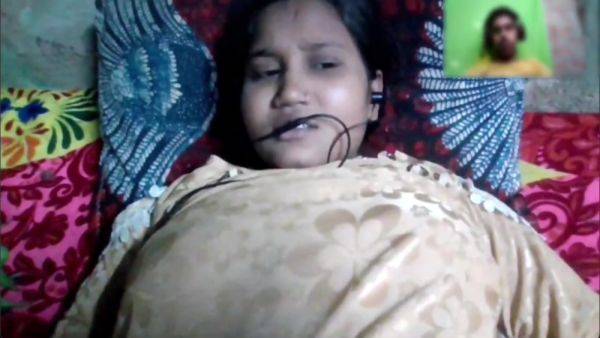 Desi 18yrs Stepsister First Time Sex! Tight Pussyfucking - desi-porntube.com - India on v0d.com