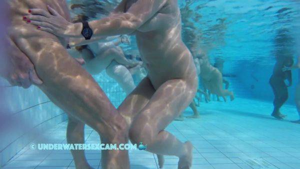 Hot Older Couple Arouses Each Other Underwater - hclips.com on v0d.com