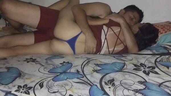 Juiciosita Se Come Su Dosis Nocturna De Verga - upornia.com on v0d.com