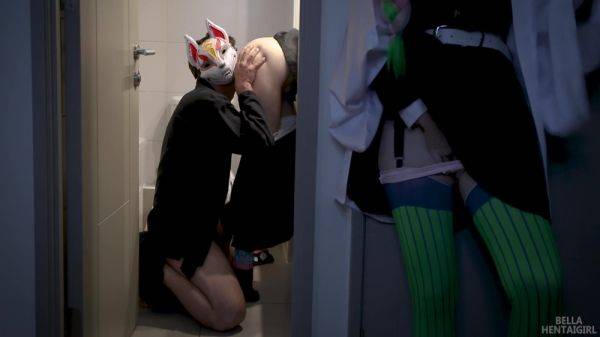Mitsuri Spies How Tanjiro Fuckes Shinobu In The Toilet 12 Min With Bella Hentaigirl - upornia.com on v0d.com