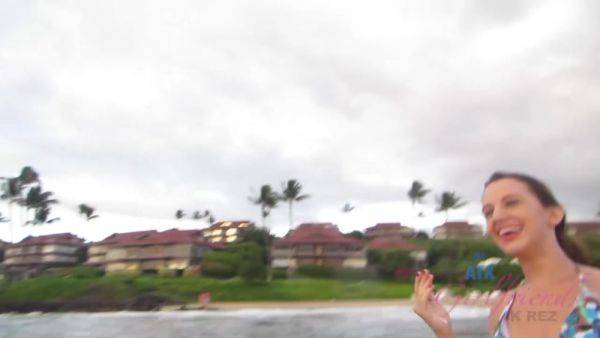 Virtual Vacation In Hawaii With Ashlynn Taylor Part 1 - hotmovs.com - Usa on v0d.com