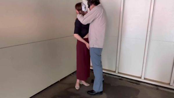 A Married Woman Who Asks For Sex Even In The Parking Lot Of A Hotel - hotmovs.com - Japan on v0d.com