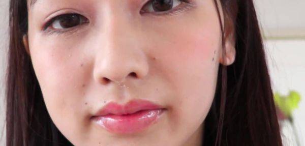 Chinatsu-chan is at the age where she wants to stretch herself a little - inxxx.com - Japan on v0d.com