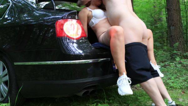 A Beauty Caught Masturbating Fucks A Stranger Right Next To The Car - hclips.com on v0d.com