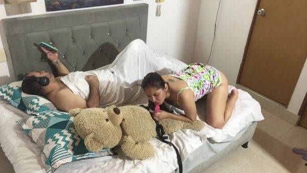 Teddy Bear In I Fuck My Next To My Stepfather - hotmovs.com on v0d.com