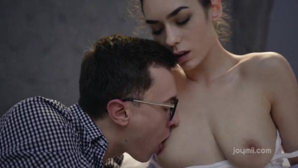 Arwen Gold - Love His Kisses And His Cock - videomanysex.com on v0d.com