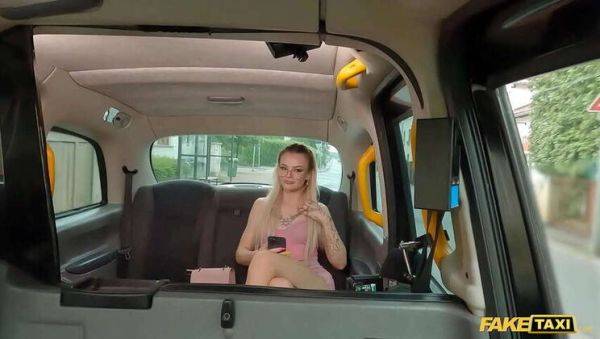Fake Cab Driver Gets Intimate with Blonde Social Media Star and Her Small Breasts - xxxfiles.com - Czech Republic on v0d.com