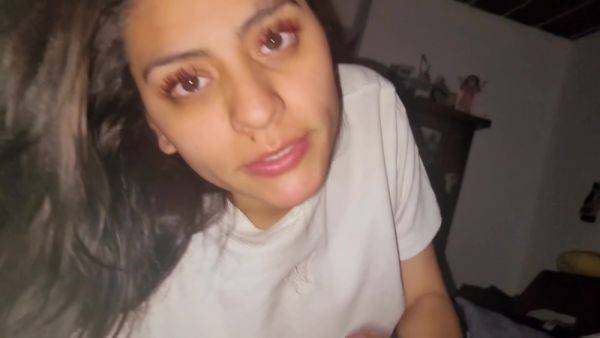 Latina Gaby Joven Y Tierna - upornia.com on v0d.com