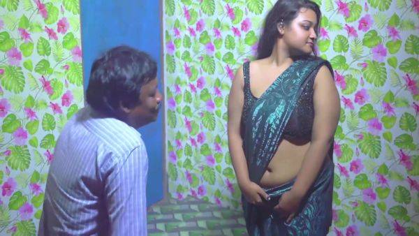 Big Boobs Desi Indian Ruma Boudi Fucked With Her Two Aged Boy Friend - desi-porntube.com - India on v0d.com