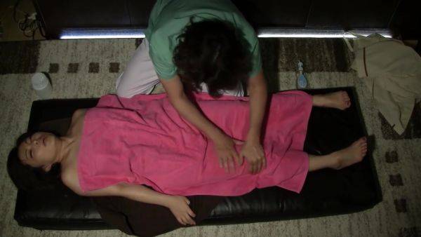 High-class Womens Salon: Oil Massage That Makes Them Impatient And Crave - videomanysex.com - Japan on v0d.com