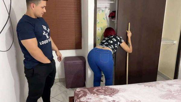 My Stepmom in Tight Pants: A Sensual Cleaning Amateur - xxxfiles.com on v0d.com