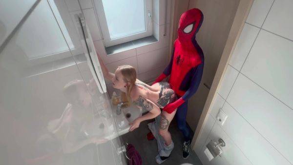 Spider Man - Ao Carnival Slut! Creampie Quickie With A Thrill - hclips.com on v0d.com