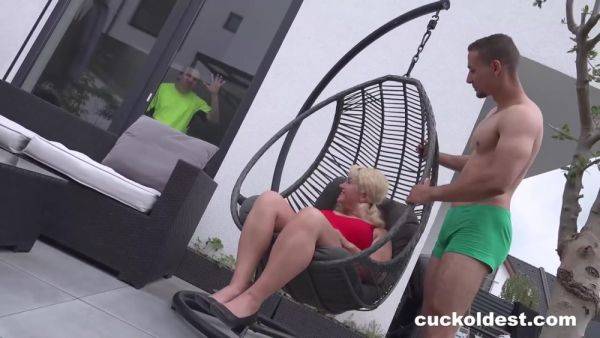 Watch me Replace my Loser Husband with Younger Cock for Cuckoldest - hotmovs.com on v0d.com