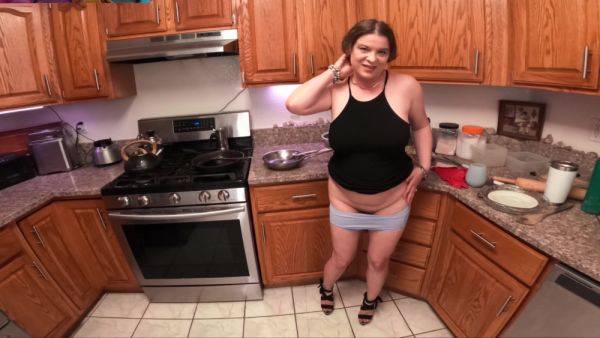 Stepmom Gets It In The Kitchen From Her Stepson After The Divorce - upornia.com - Usa on v0d.com