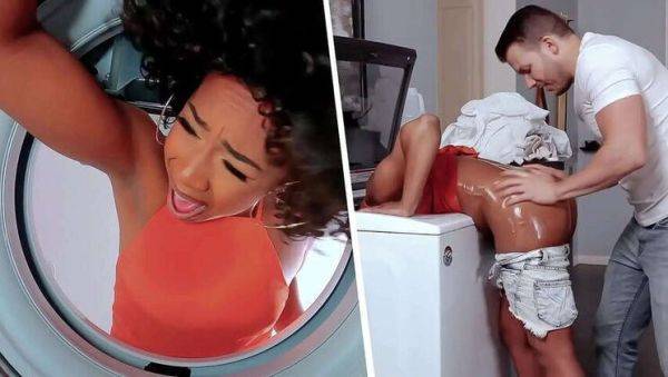 Feeling up My Girlfriend's Ebony Mom Stuck in Washing Machine - MILFED - veryfreeporn.com on v0d.com