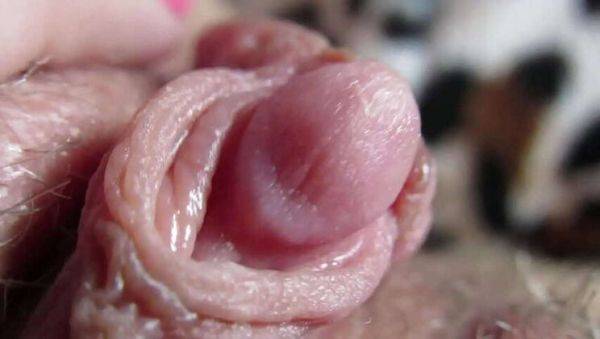 Extreme Close-up of My Gigantic Throbbing Clit - veryfreeporn.com on v0d.com