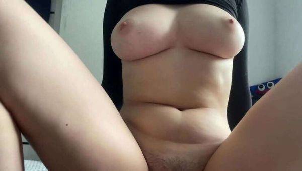 Top Blowjob from Affordable Amateur Brunette - xxxfiles.com on v0d.com