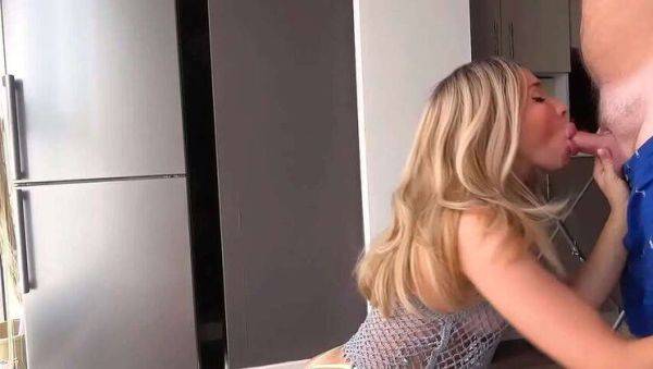 MILF Throat Fuck and Big Cock Ride with Squirting Orgasm - xxxfiles.com on v0d.com