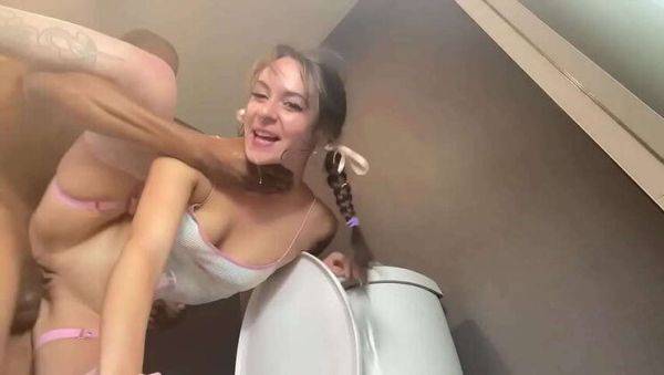 Wicked woman enjoys deep-throating and adoring BBC - porntry.com on v0d.com