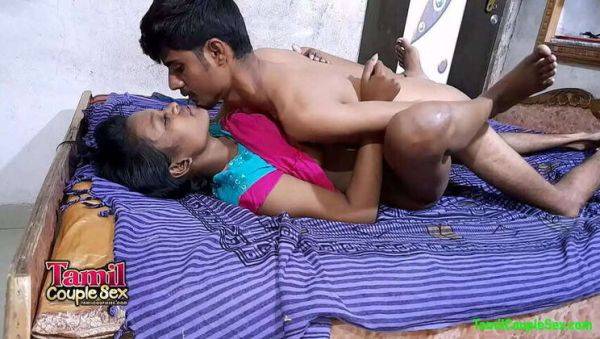 18-Year-Old Tamil Indian College Girl's Intimate Encounter with Her Desi Sex Mentor - Full Hindi - porntry.com - India on v0d.com