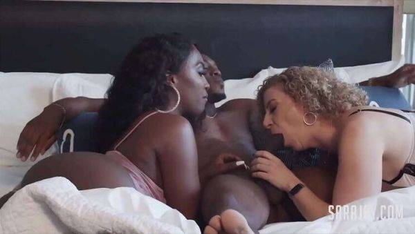 Ebony Goddess Daya Knight and MILF Sara Jay in Interracial Threesome - veryfreeporn.com on v0d.com