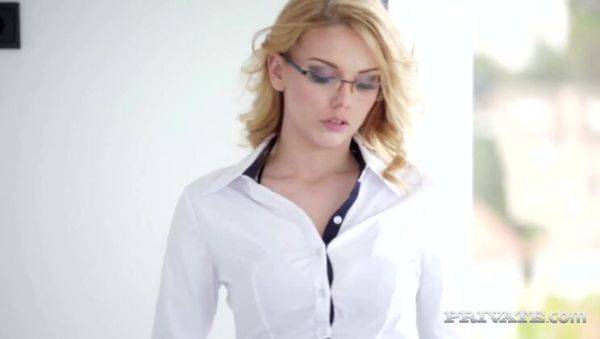New Teen Daniela Dadivoso Gets Her First DP Treatment - porntry.com on v0d.com